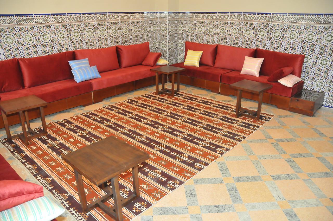 Hotel Grand Bassin Тлемсен Экстерьер фото